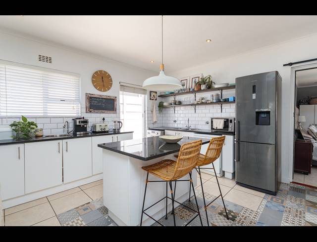 4 BEDROOM FREESTANDING SOLD IN SUNNINGDALE